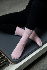 REFORMERMAT Pilates Grip Socks Organic Cotton - Cherry Blossom Baby Pink