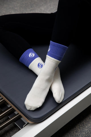 REFORMERMAT Reformer Pilates Grip Socks Organic Cotton - White Blue Dual Style