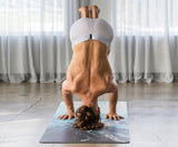 REFORMERMAT Male Practices With Micro-fibre Durable Reformer Pilates Yoga Mat - Fluid Blue Ocean Design