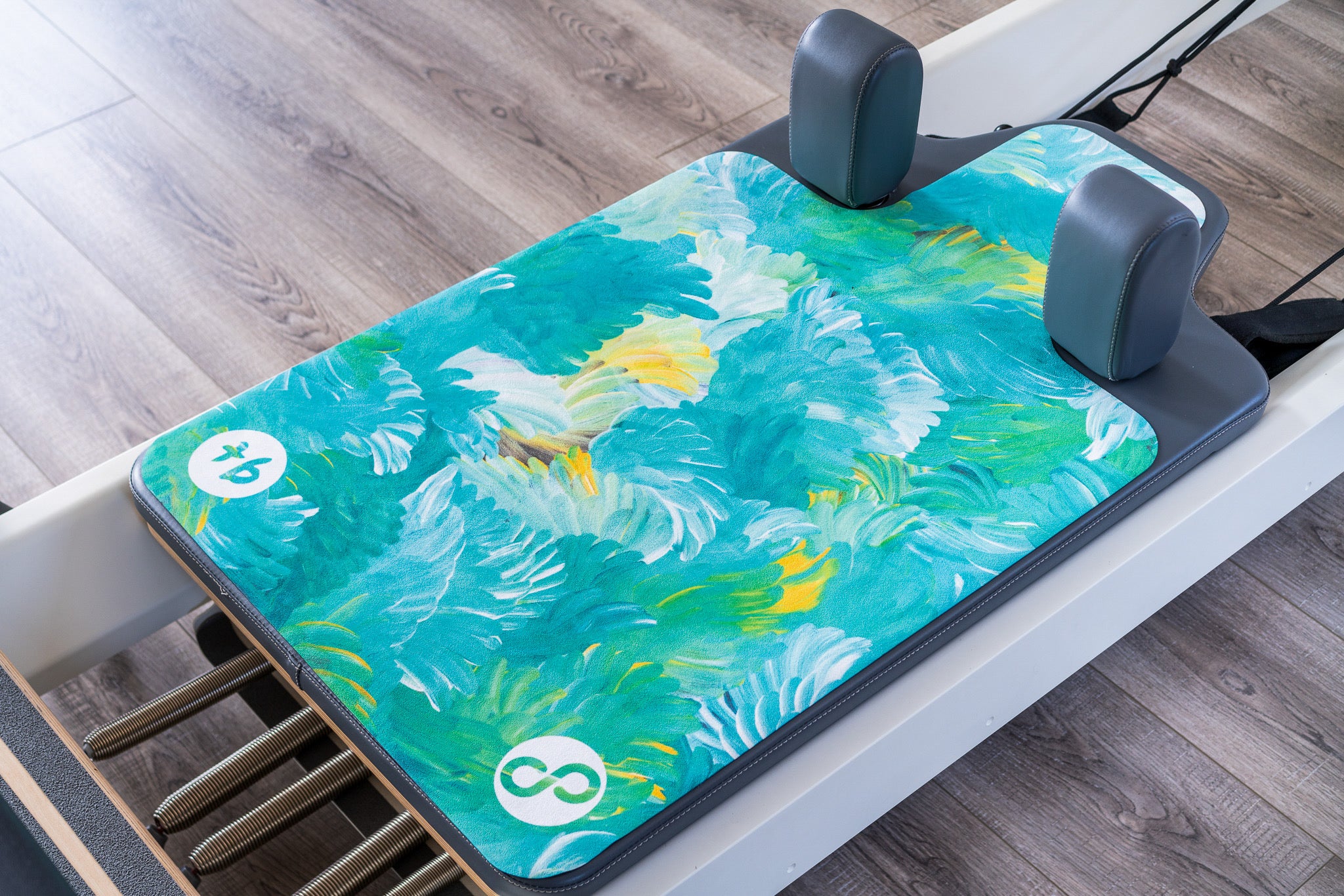 REFORMERMAT Micro-fibre Durable Reformer Pilates Mat - Aqua Angel Feathers Design