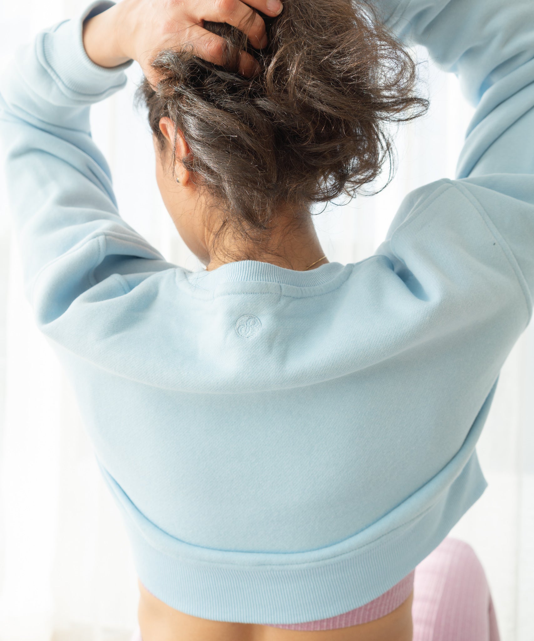 REFORMERMAT Essential Crop Jumper - Sky Blue