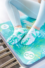 REFORMERMAT Micro-fibre Durable Reformer Pilates Yoga Mat Grip Socks - Aqua Angel Feathers Design