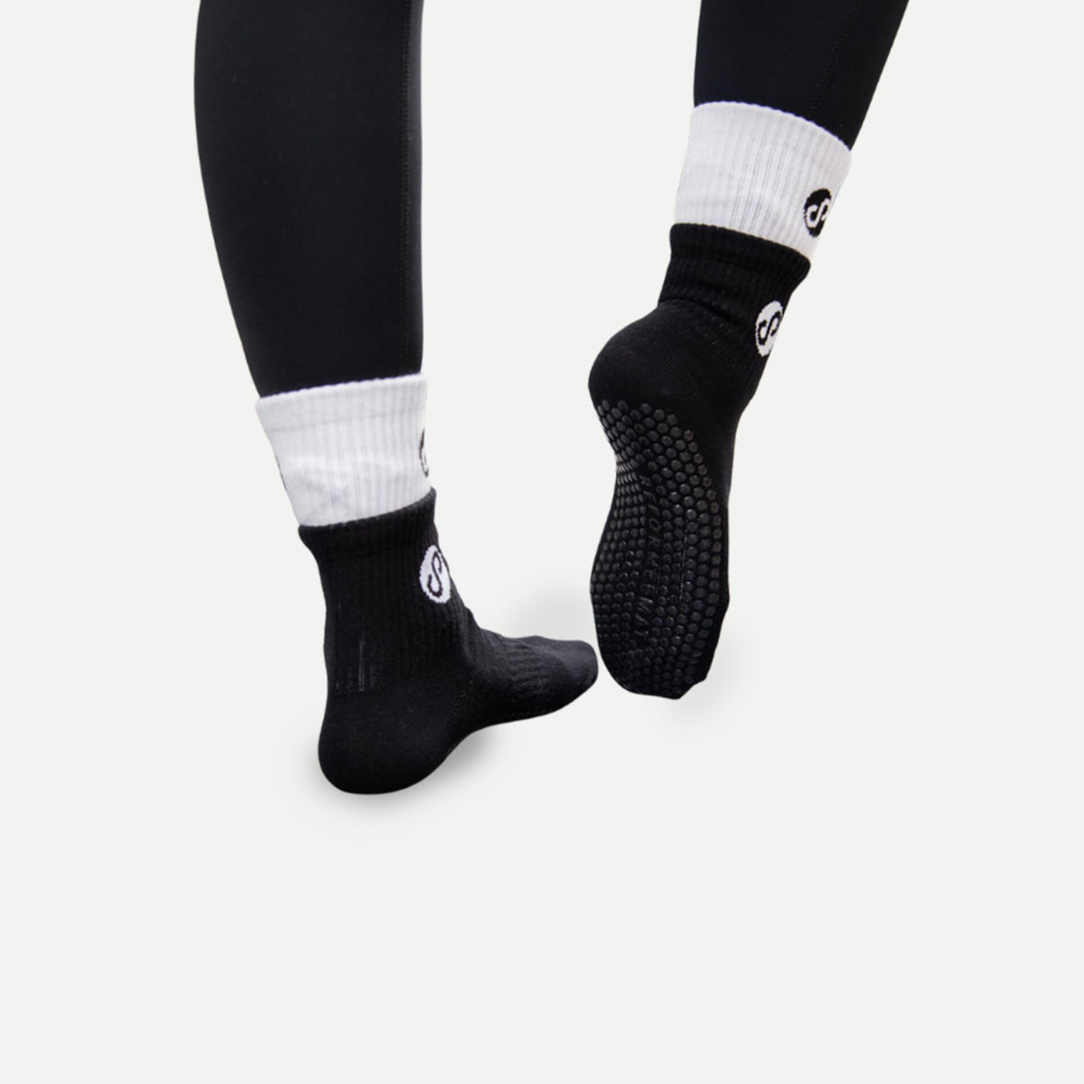 REFORMERMAT - Dual Style Stacked Socks - Tai Chi