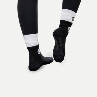 REFORMERMAT Pilates Reformer Grip Socks Organic Cotton - Tai Chi Black Dual Style