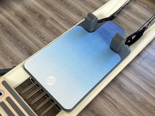 REFORMERMAT Micro-fibre Durable Reformer Pilates Mat - Blue Faded Ombre Design