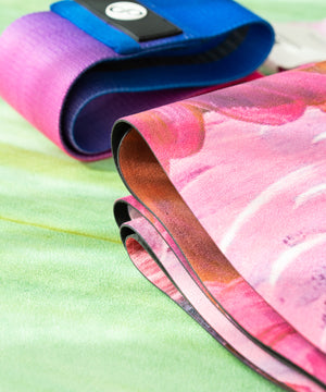 REFORMERMAT - La Vie En Rose Carry on Yoga mat gift pack