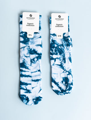 REFORMERMAT Reformer Pilates Grip Socks - Marble Blue Design