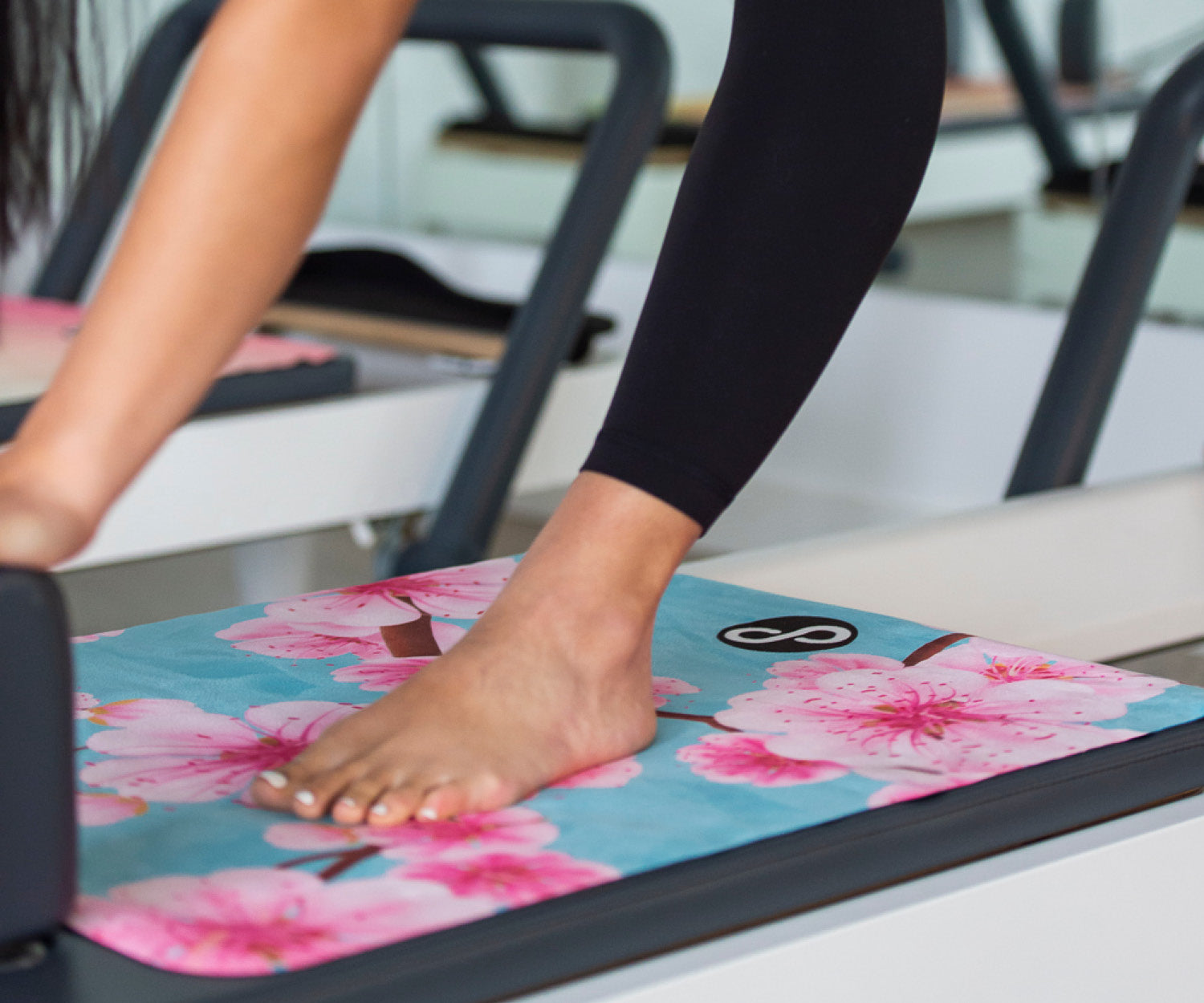 REFORMERMAT Pilates Reformer Durable Micro-fibre Gym Mat - Pink Cherry Blossom Design