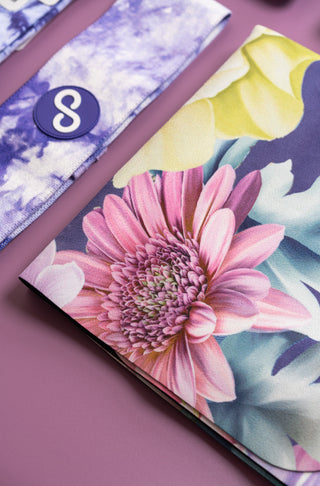REFORMERMAT Basic Essentials Pilates On Mat Gift Pack - Purple Floral Bloom Tie-Dye Design